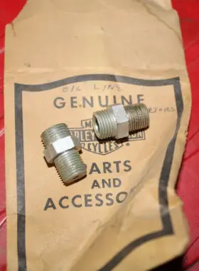 63526-50 Harley-davidson 2ea Nos Oem 50-57 2 Oil Filter Fittings - F3