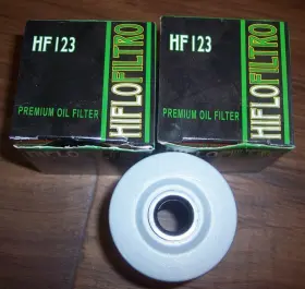 Hf123 Hiflofiltro 824225110050 2 Of 1987-2018 Kawasaki Klr650 Genuine Hiflo Oil Filter Klr 650 - Ea7