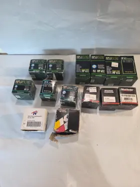 Hf652-3f Hiflofiltro Hiflo Filtro K&n Bikemaster Oil Filter Lot Hf652 Hf112 Kn137 New Motocross Mx
