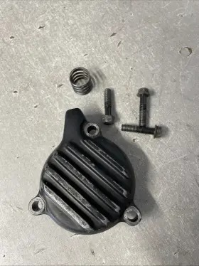 11333-kl4-000 Honda 1985 85 Xr200 Xr250r 1984 1987 Xl250 Oil Filter Cover Cap