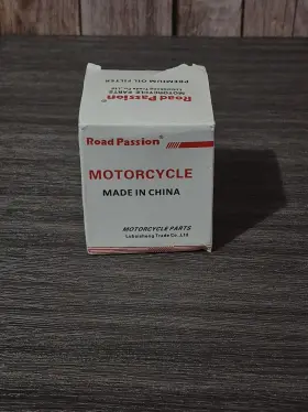 01-303 Road Passion Premium Motorcycle Oil Filter For Nomad 1500 2000-2004