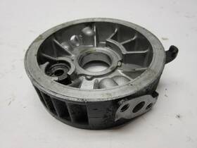 Yamaha 5n1-13461-01-00 1986 Fz600 Fz 600 Oil Cooler Adaptor Plate