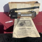 H.b Fuller Company TP-3833 Tracer Oil Injection Hand Pump New. Price: $49.50.